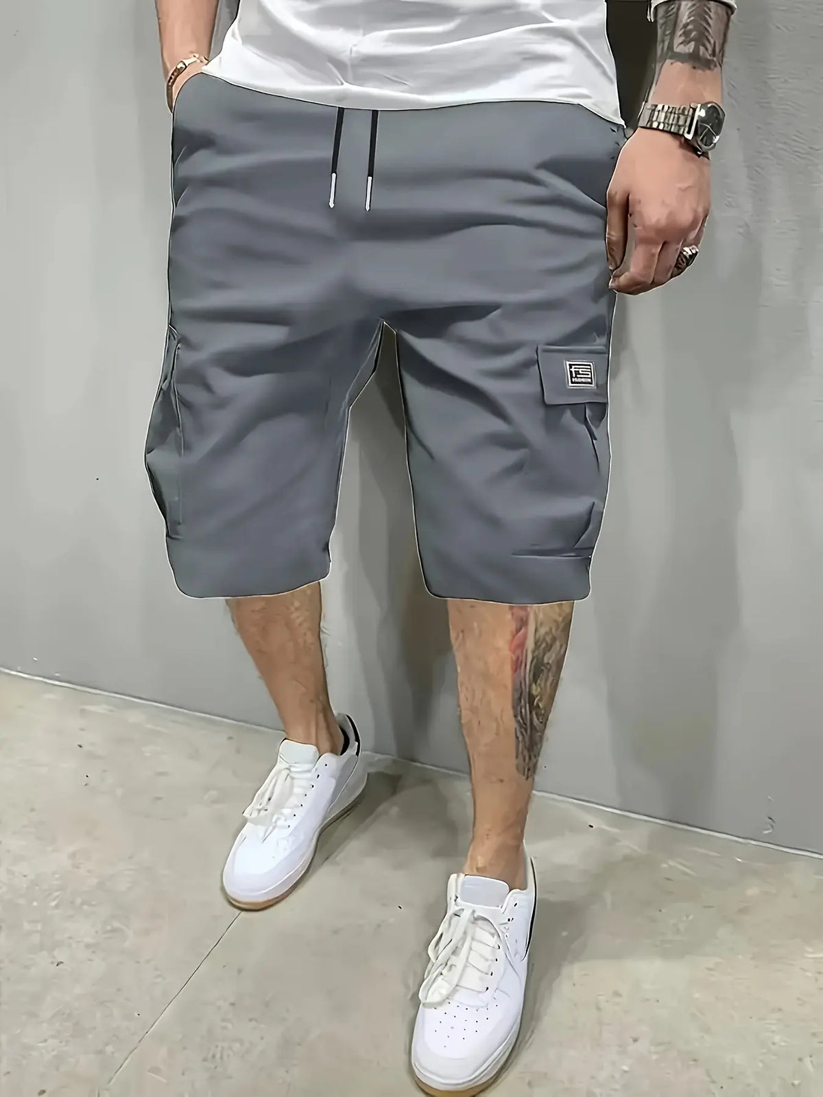 Men's Solid Color Flap Pocket Cargo Shorts Fabric, Regular Fit Casual Fashion Comfy Shorts for Summer, Men's Sportswear Bottoms for Daily Wear
